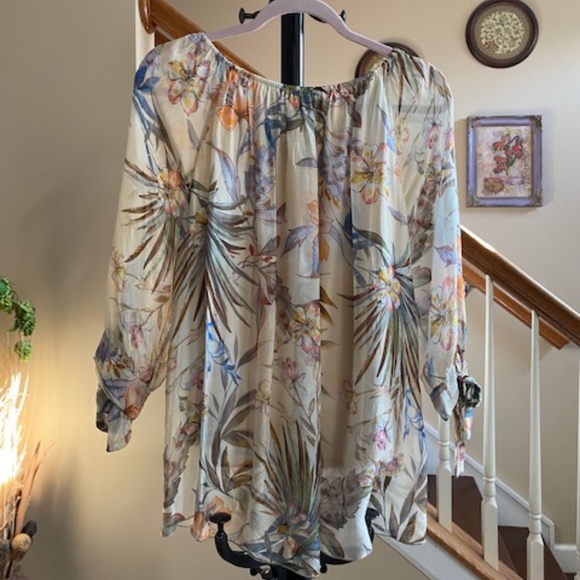 Tempo Paris Floral Italian Silk Blouse Sheer Overlay Boat Neck 3/4 Sleeve Size M - Picture 3 of 13